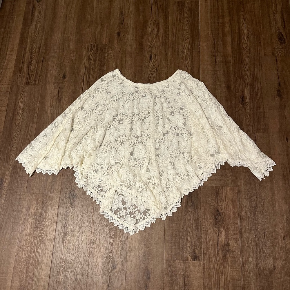 Women’s silky lace shawl